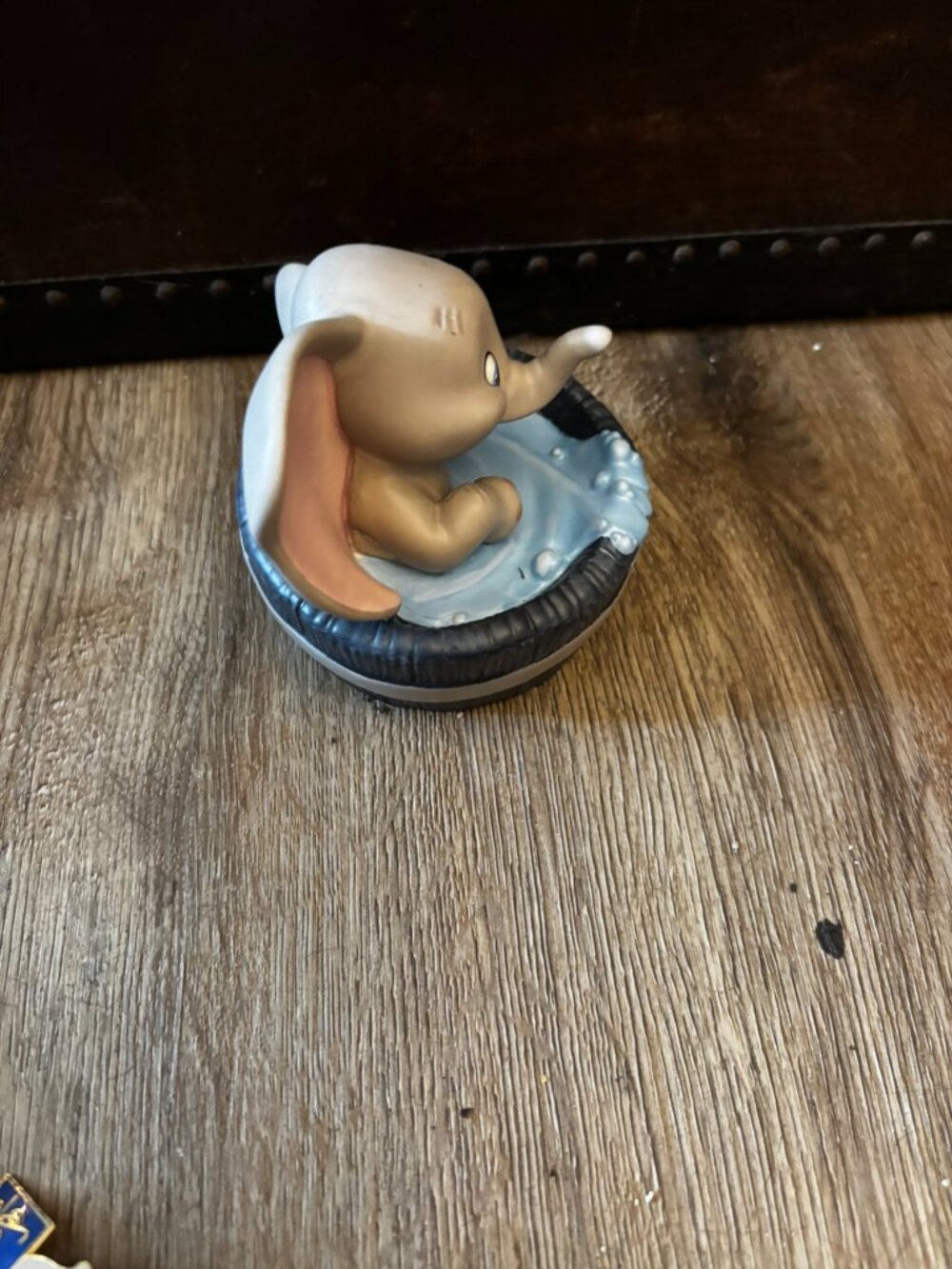 Disney WDCC Dumbo Simply Adorable figurine